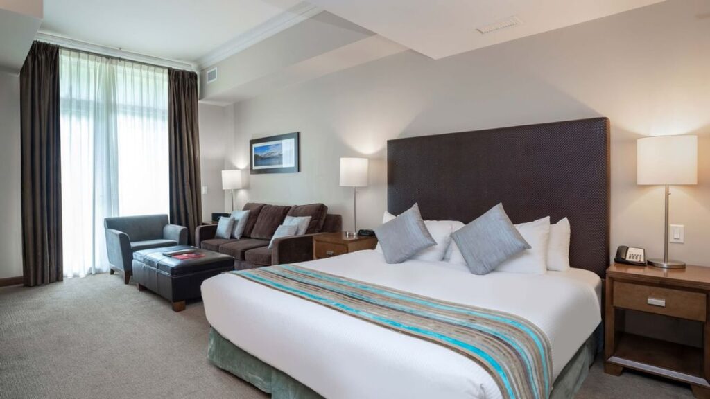 Studio Suite, 1 King Bed, Sofa Bed at The Sutton Place Hoyel