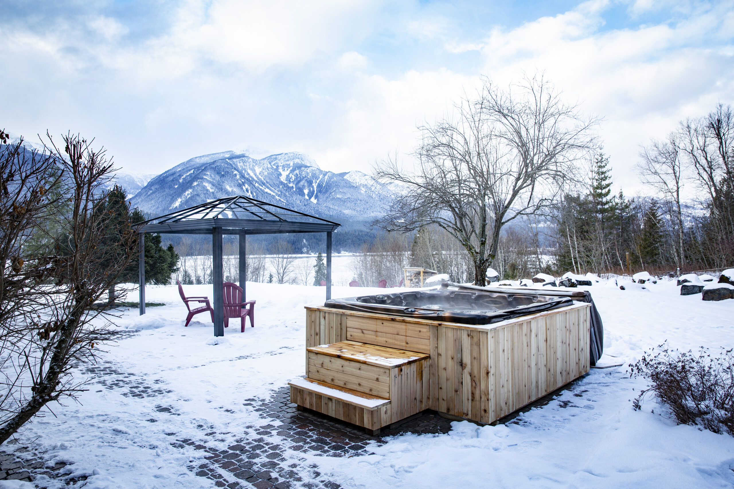 Begbie Views Retreat Private Homes Revelstoke Select