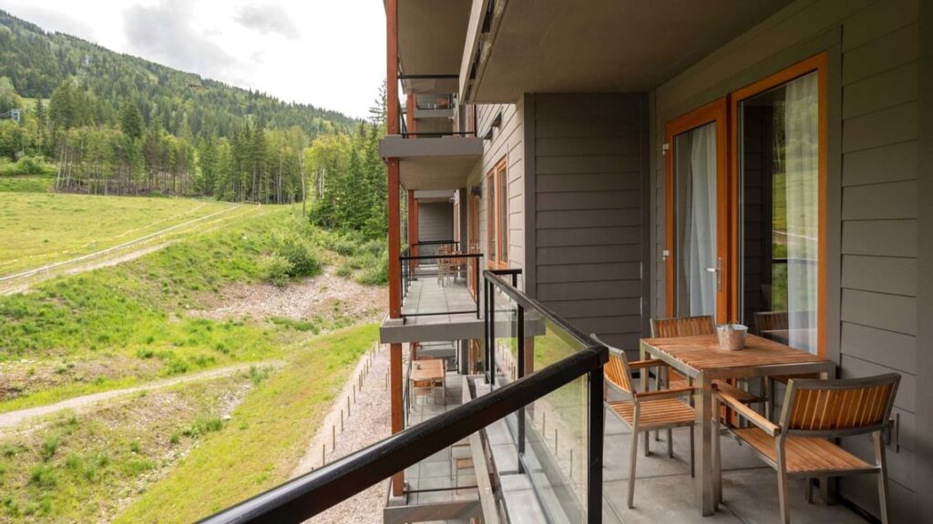 One Bedroom Premium Suite - Private Balcony View
